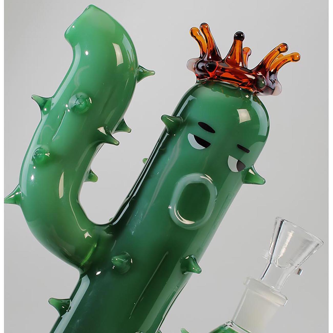 Black Leaf Cactus Pipe green with Crown